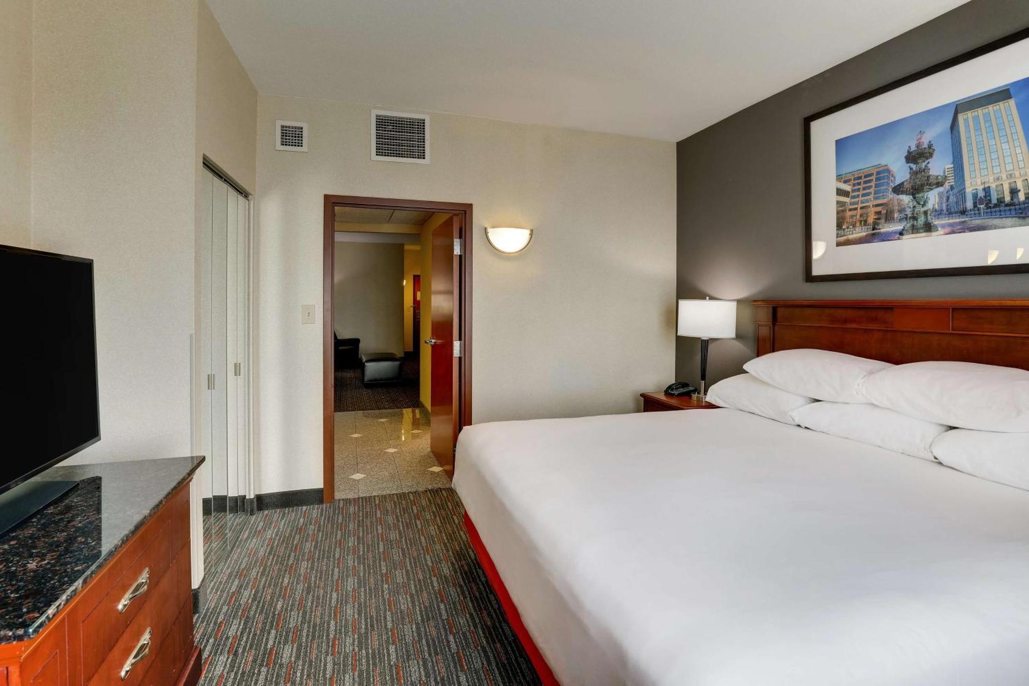 Drury Inn & Suites Монтгомери Экстерьер фото